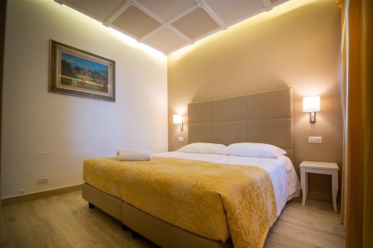 Hotel Villa San Giorgio Поджибонси Экстерьер фото