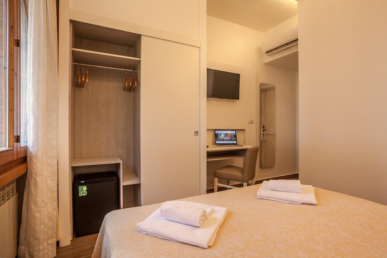 Hotel Villa San Giorgio Поджибонси Экстерьер фото
